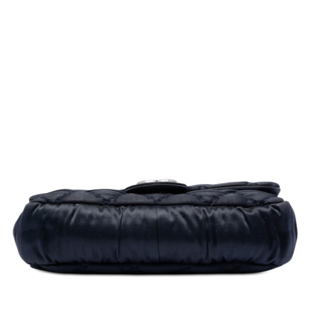 Pre-Loved Chanel Medium CC Quilted Satin Single Flap - Picture 3 of 7